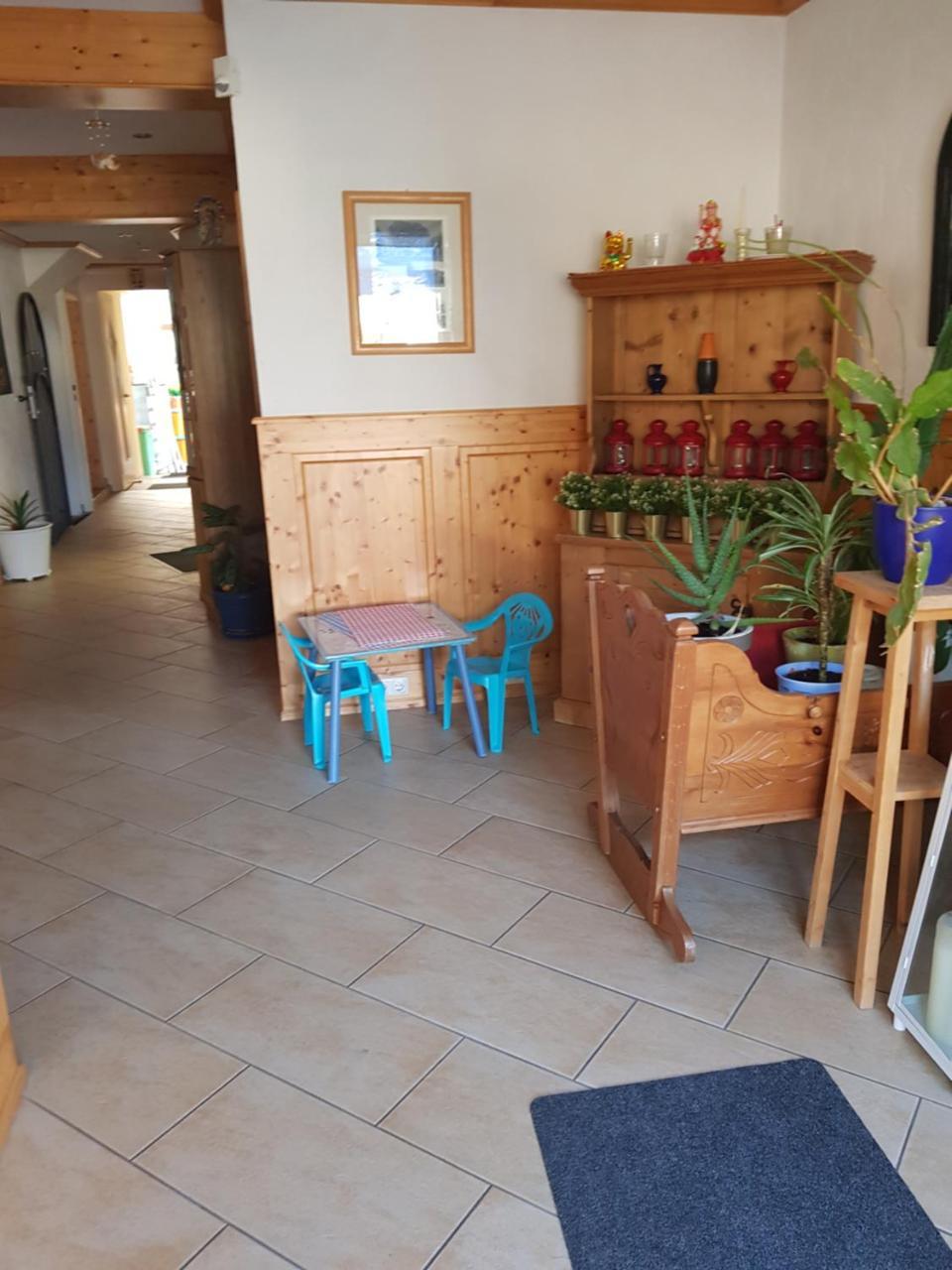 Fraenkischer Hof Zeitlofs Luaran gambar