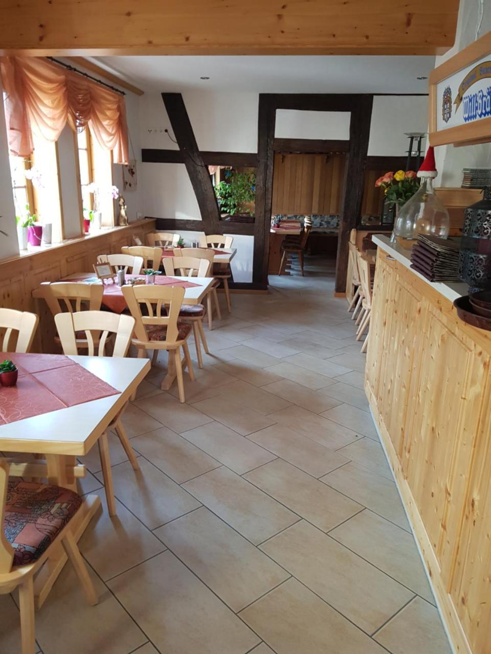 Fraenkischer Hof Zeitlofs Luaran gambar